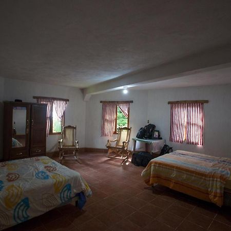 Hostal Checruz, Todos Santos Cuchumatan Huehuetenango Eksteriør bilde