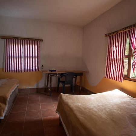 Hostal Checruz, Todos Santos Cuchumatan Huehuetenango Eksteriør bilde