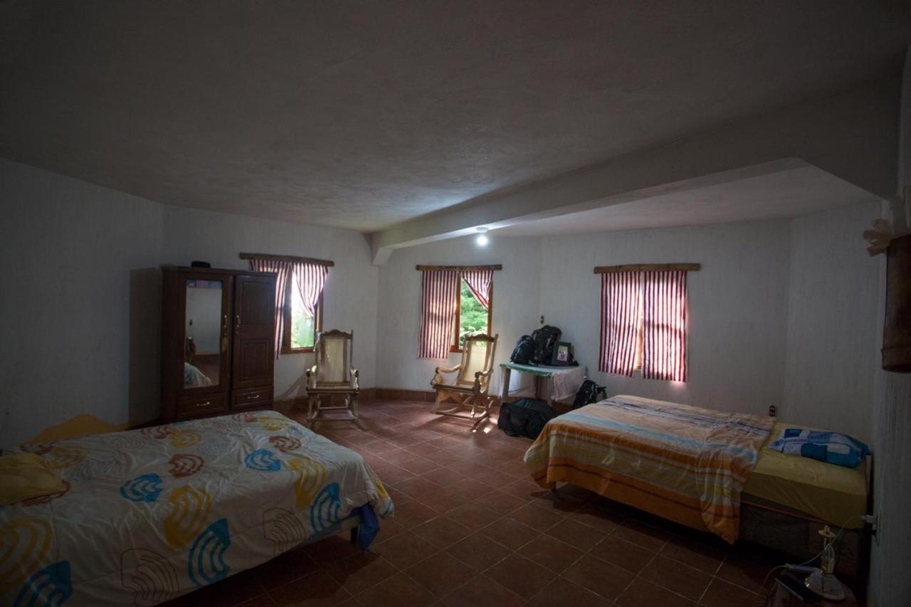 Hostal Checruz, Todos Santos Cuchumatan Huehuetenango Eksteriør bilde
